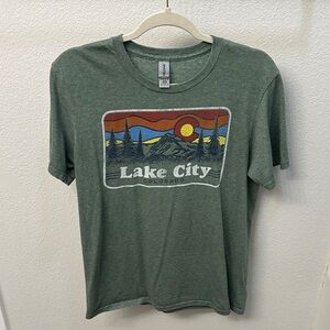 Gildan Forest Green Lake City Colorado Sunset Graphic Tee